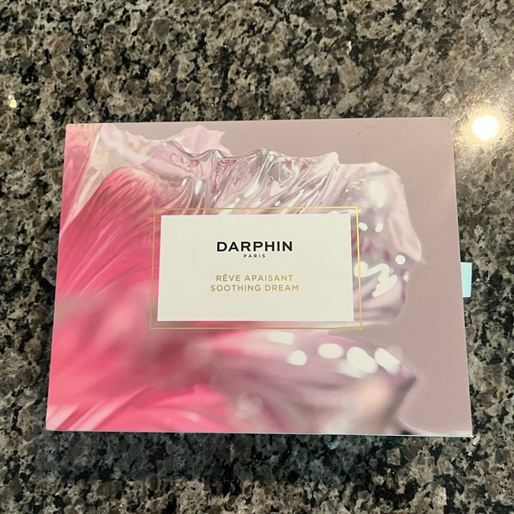 Darphin set.